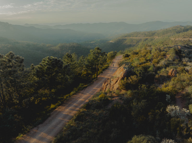 Wahoo ELEMNT Bike computer on a road